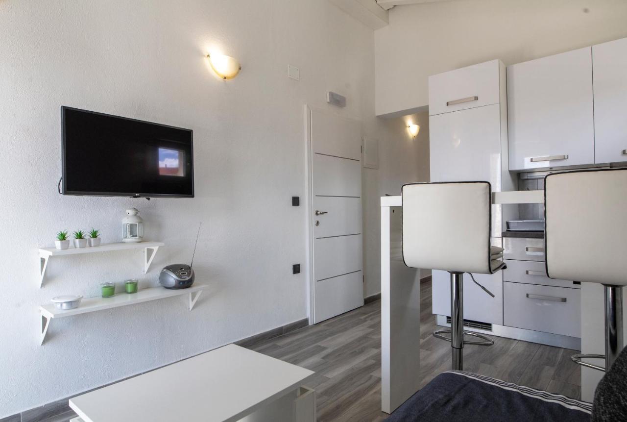 Zorana Apartment Рогозница Екстериор снимка