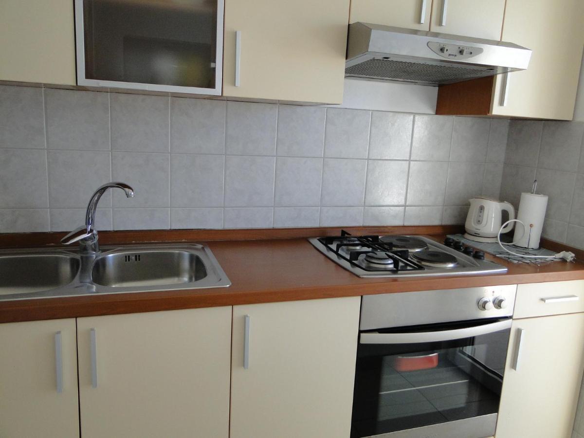 Zorana Apartment Рогозница Екстериор снимка